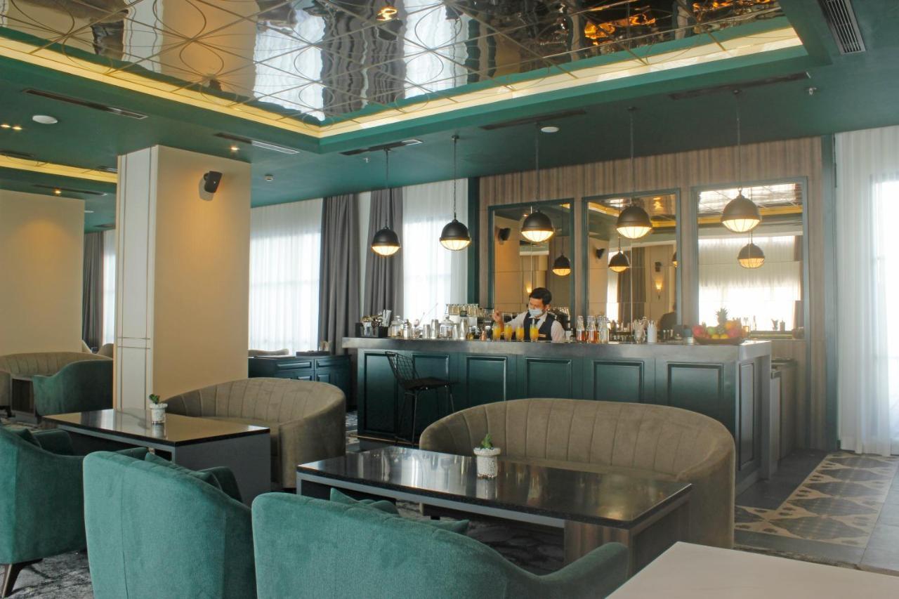 Sutasoma Hotel Джакарта Екстериор снимка