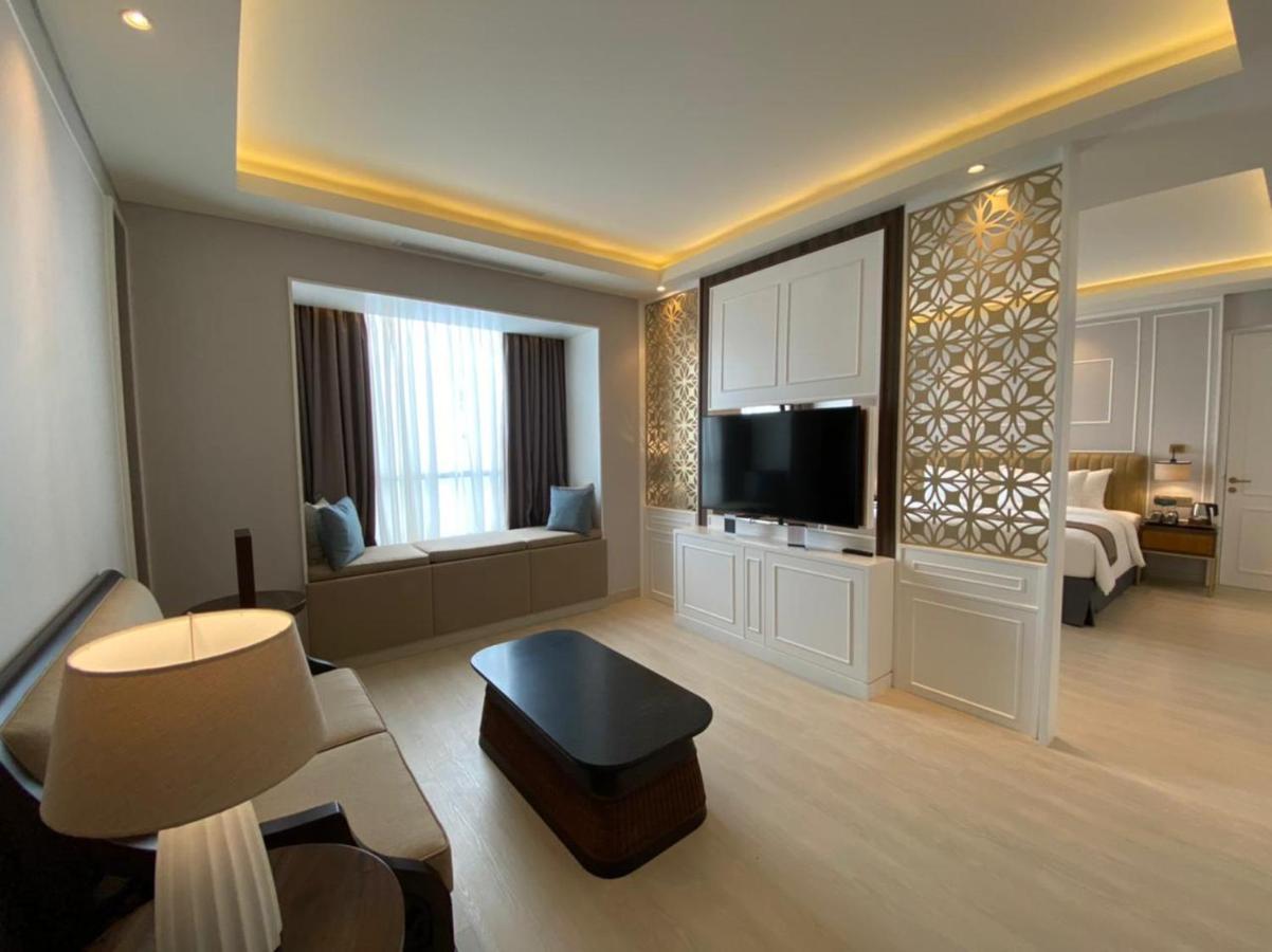 Sutasoma Hotel Джакарта Екстериор снимка