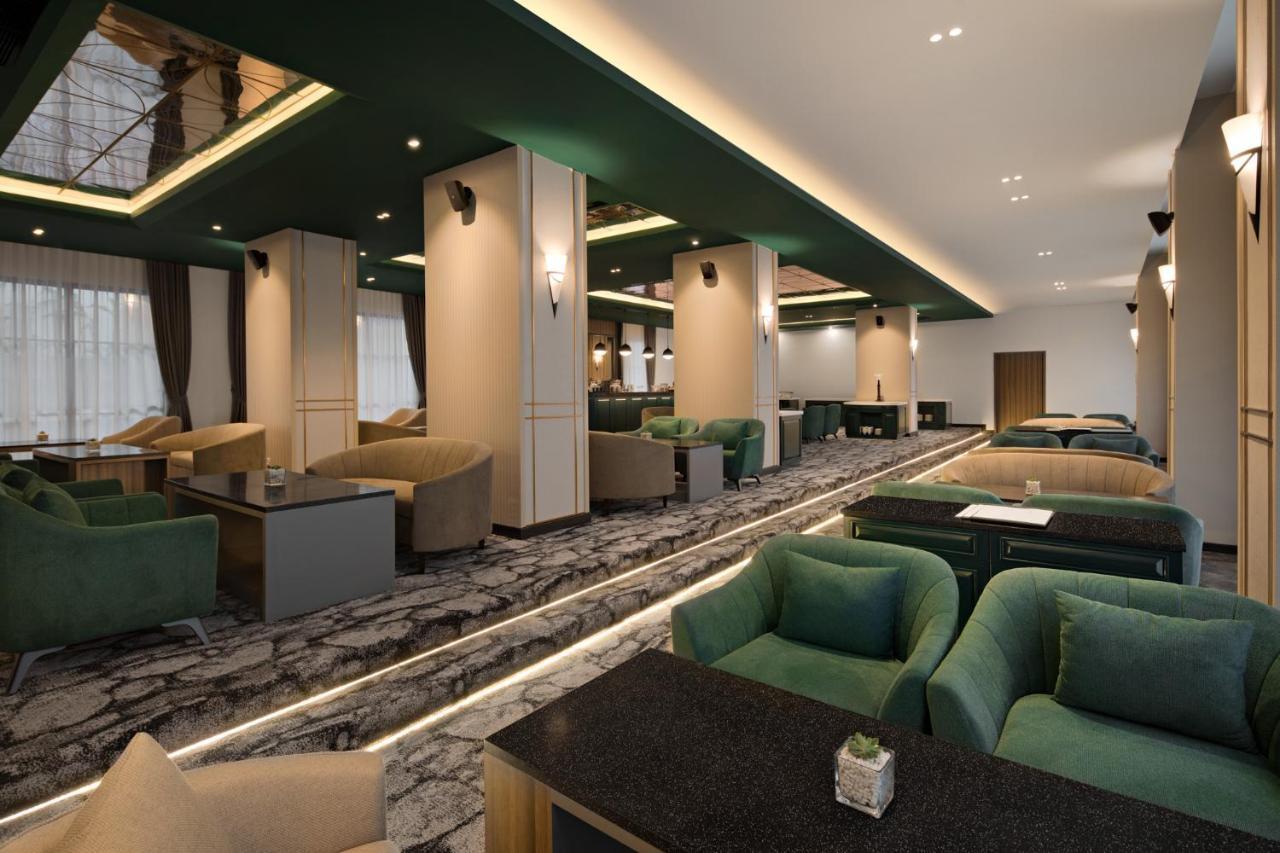 Sutasoma Hotel Джакарта Екстериор снимка