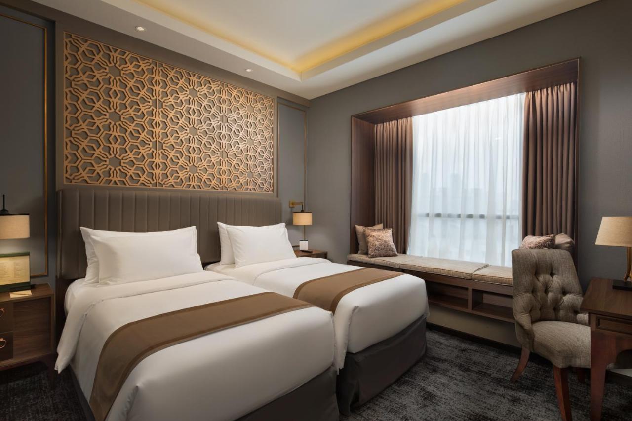 Sutasoma Hotel Джакарта Екстериор снимка