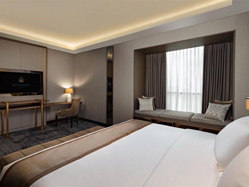 Sutasoma Hotel Джакарта Екстериор снимка