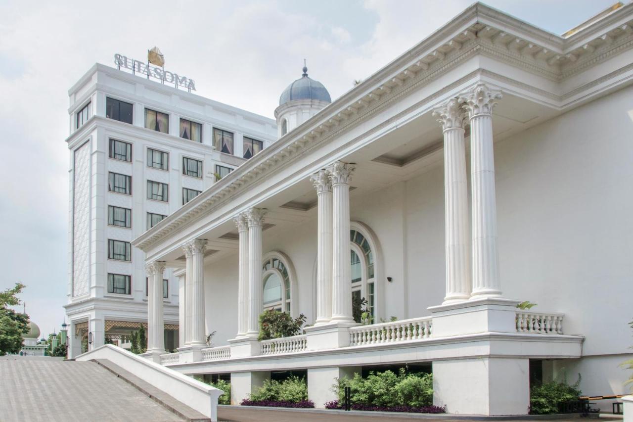 Sutasoma Hotel Джакарта Екстериор снимка
