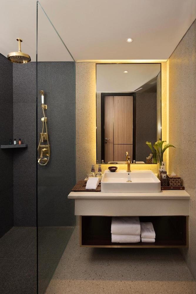 Sutasoma Hotel Джакарта Екстериор снимка